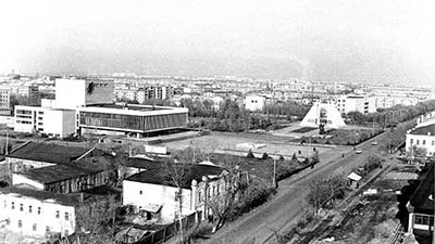 Вид на Октябрьскую площадь